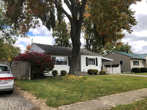 3rd image of 2144 Eden Ave
