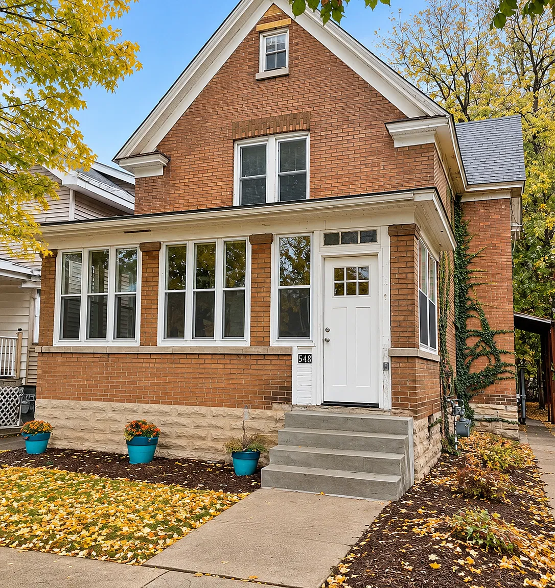 2 bed, $1,350 — Photo 1
