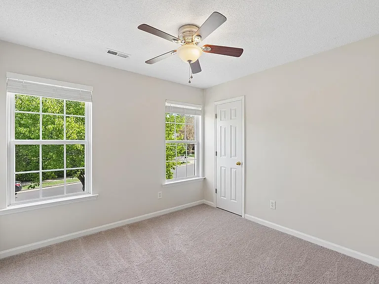 510 Homestead Park Dr — Photo 18