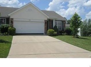 1374 Flintshire Ln, Lake Saint Louis, MO 63367