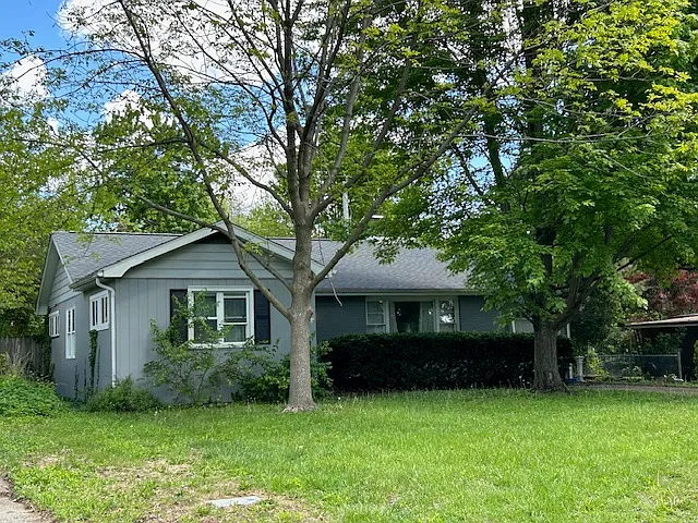 Building Photo - 616 Richards Ln