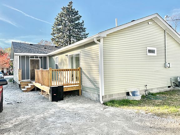 2nd image of 2157 Wallace Ave