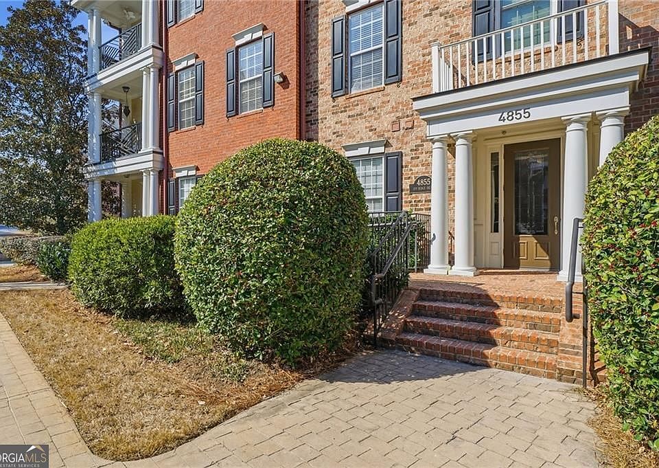 1st image of 4855 Ivy Ridge Dr SE Unit 305