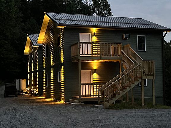 2nd image of 237 Majestic Vine Ln
