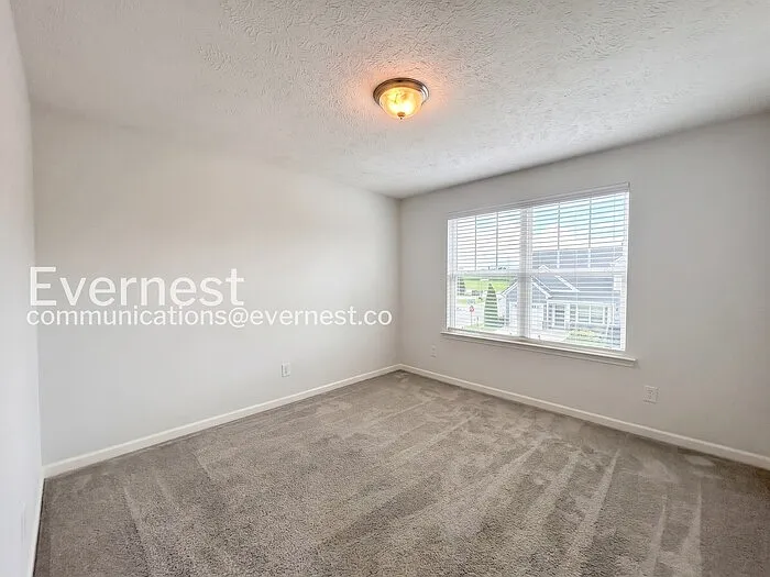 4711 Pompano Ln — Photo 14
