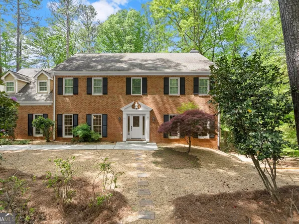 9335 Huntcliff Trce, Sandy Springs, GA 30350