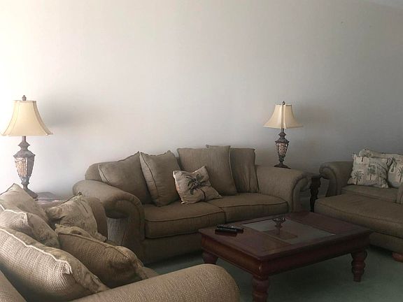 4th image of 26 Harbour Isle Drive W #Ph03