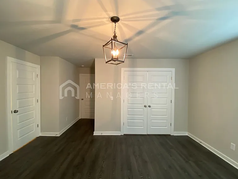 495 Ridge View Cir — Photo 32