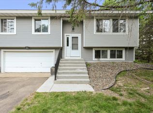 537 96th Ln NE, Blaine, MN 55434