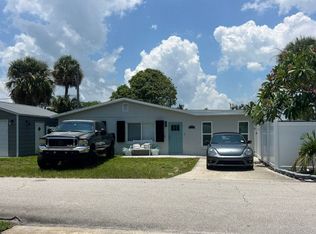 1030 NE Rio Pine Ln, Jensen Beach, FL 34957