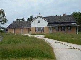 W2692 Woodland Rd, Sheboygan Falls, WI 53085