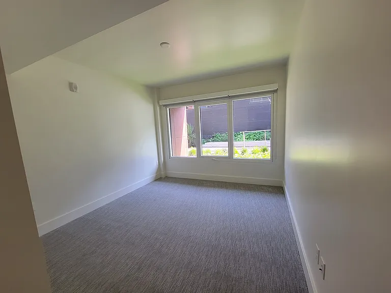 950 Tennessee St #106 — Photo 5