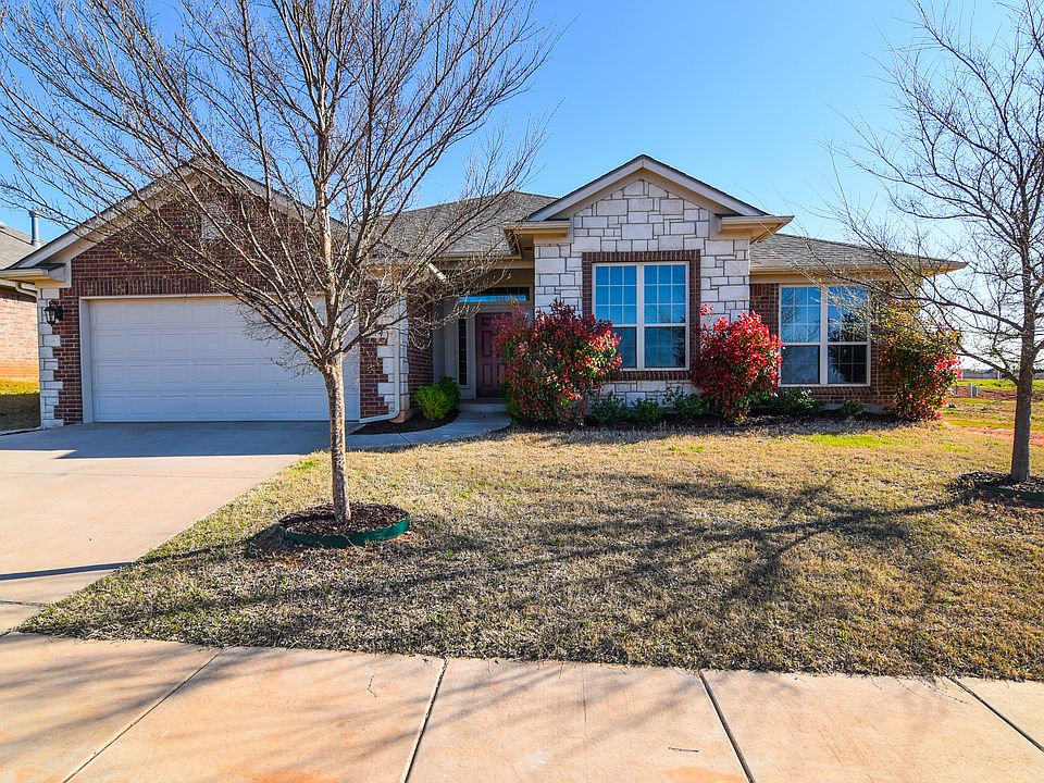 1st image of 714 Sedona Dr
