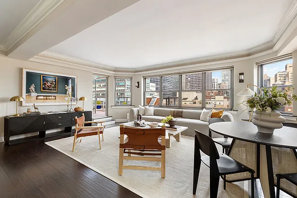 Sold by Compass | media 6