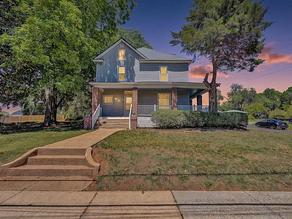 2nd image of 2201 Orange Ave NW