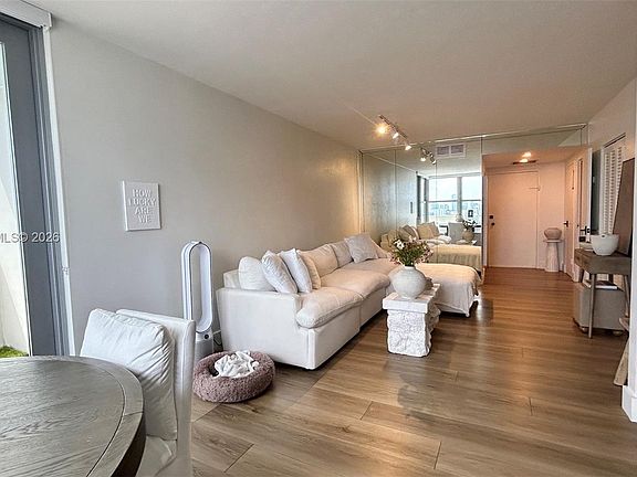 5th image of 2899 Collins Ave APT 1714