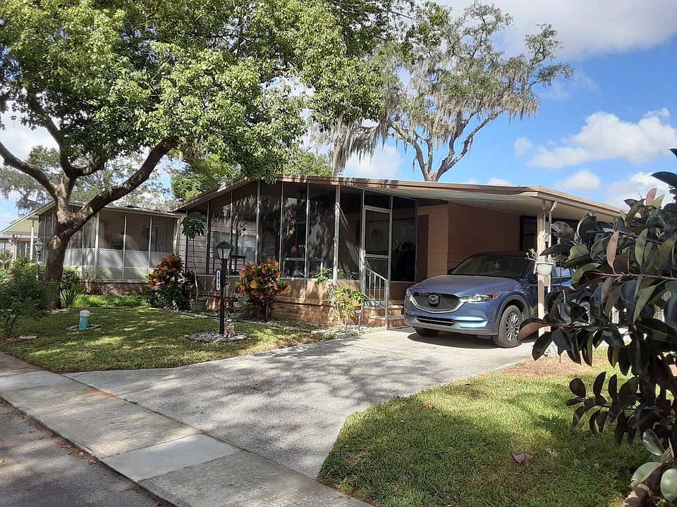 1st image of 1949 Amberwood Dr