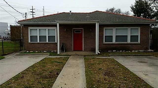 1st image of 2618 Jackson Blvd