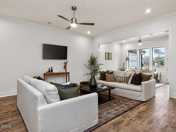 7th image of this home