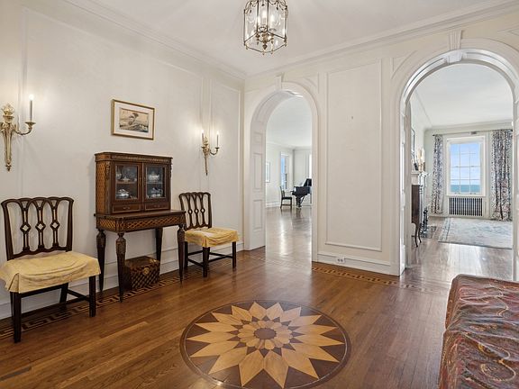 5th image of 1500 N Lake Shore Dr #13C