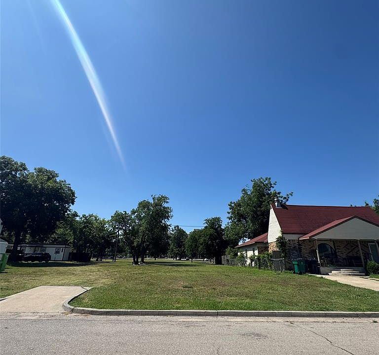 1st image of 1512 NW 28th St Lot 14 & 15