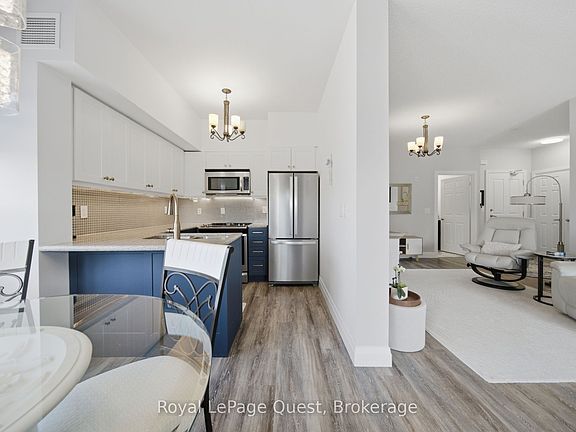 5th image of 354 Atherley Rd #203