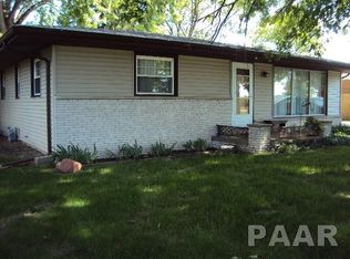 5901 W Pfeiffer Rd, Peoria, IL 61607