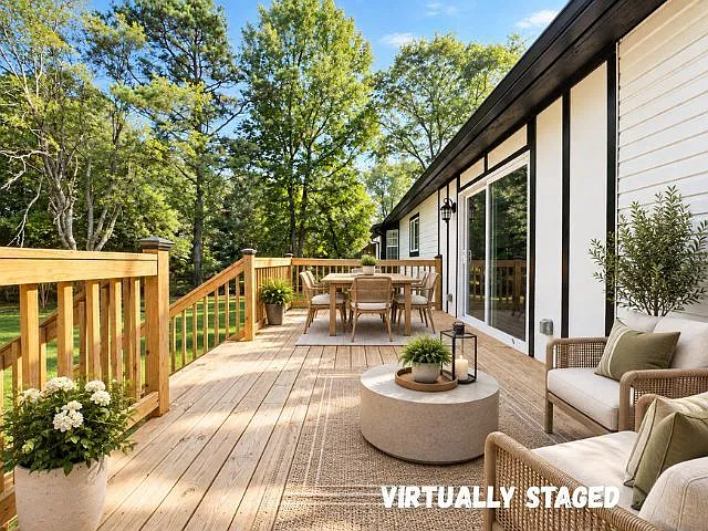 4 bed, 3.0 bath, 1674 sqft, $2,200 — Photo 4