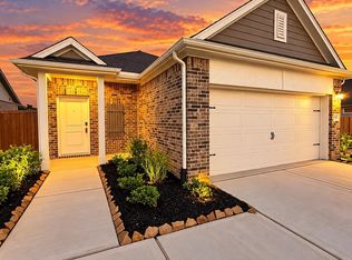4622 Crater Run Dr, Dickinson, TX 77539