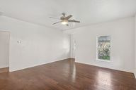 Denton St-S1409-008.jpg