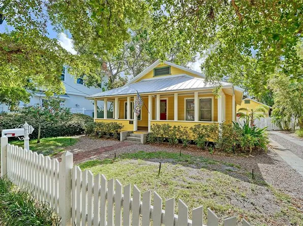 1920 Laurel St, Sarasota, FL 34236