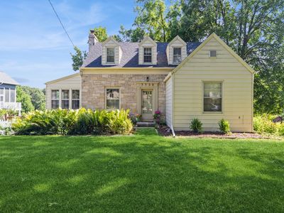 7730 Harbach Blvd, Clive, IA, 50325