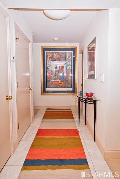 1st image of 900 Green St APT 200