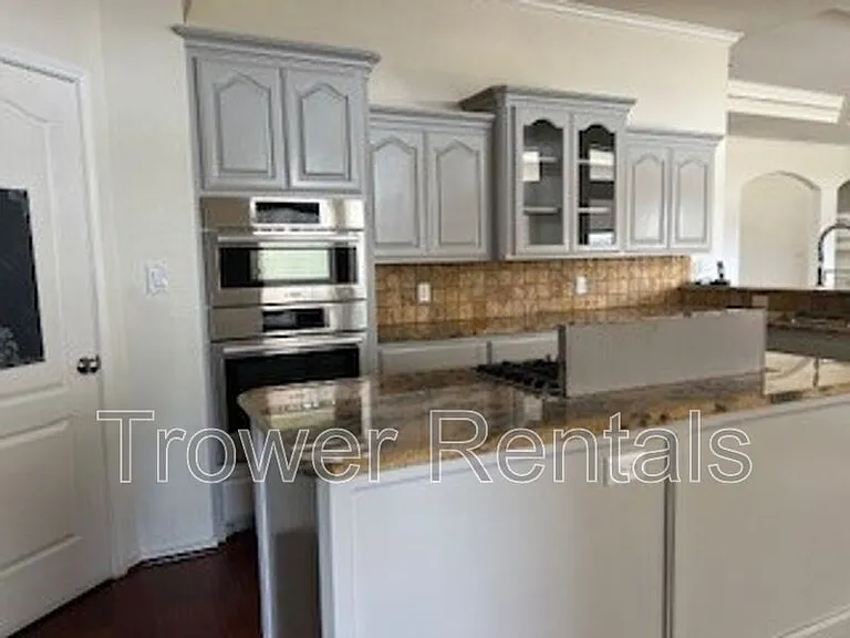 8104 San Antonio St — Photo 26