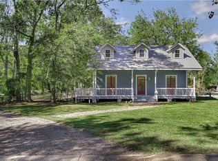 418 Lafitte St, Mandeville, LA 70448