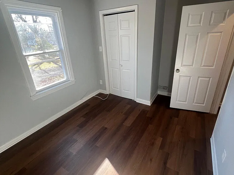 3516 Longfellow St #1 — Photo 13
