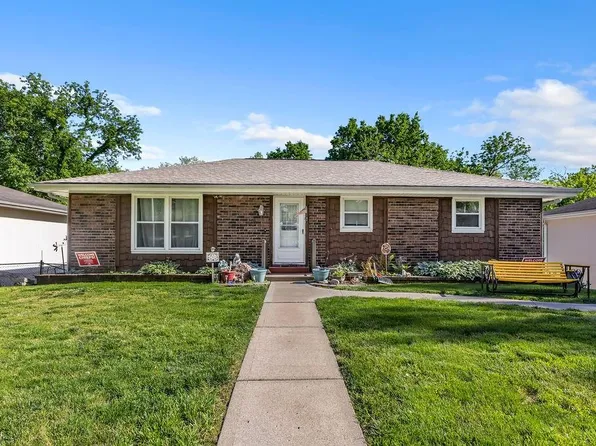 4510 Zebra Ln, Saint Joseph, MO 64506