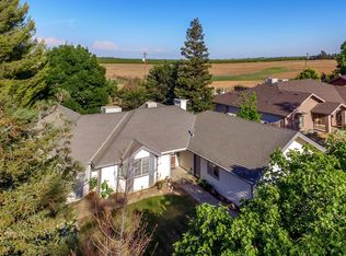 19351 Panoramic Dr, Madera, CA 93638