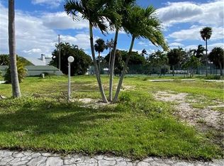 63 Poplar Pl, Fort Myers, FL 33908