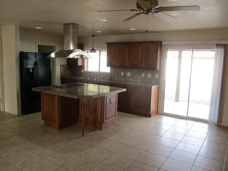1328 W Plata Ave — Photo 1