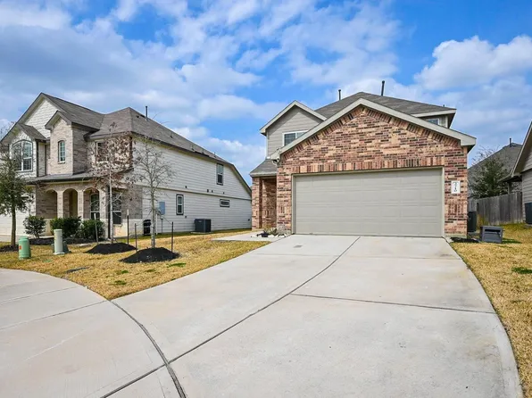 2710 Hoffman Ct, Conroe, TX 77304