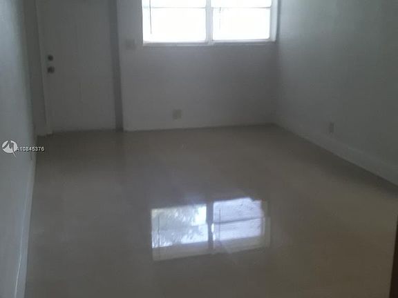 5th image of 2841 NW 13th Ct #1-2
