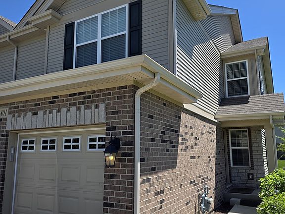 2nd image of 1801 Turtle Creek Dr