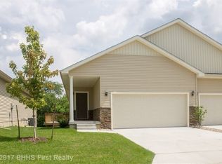 219 SW Creekside Ct, Grimes, IA 50111