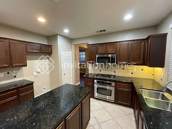 3rd image of 29810 Cheshire Ct