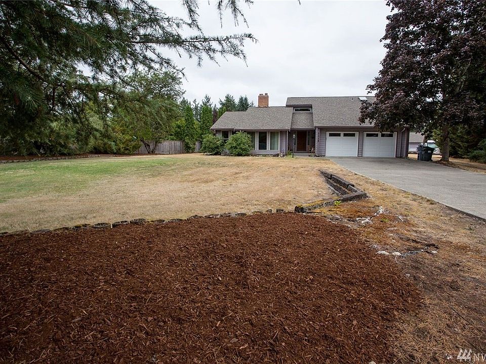 1st image of 3315 179th St E