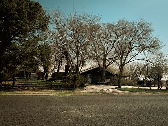 3rd image of 5038 N Sullivan Rd