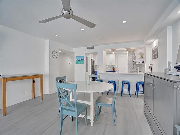 5th image of 3430 Galt Ocean Dr APT 1504