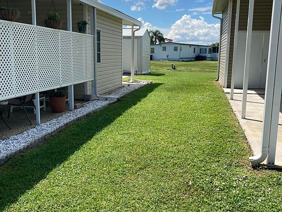 4th image of 171 Holiday Park Blvd NE