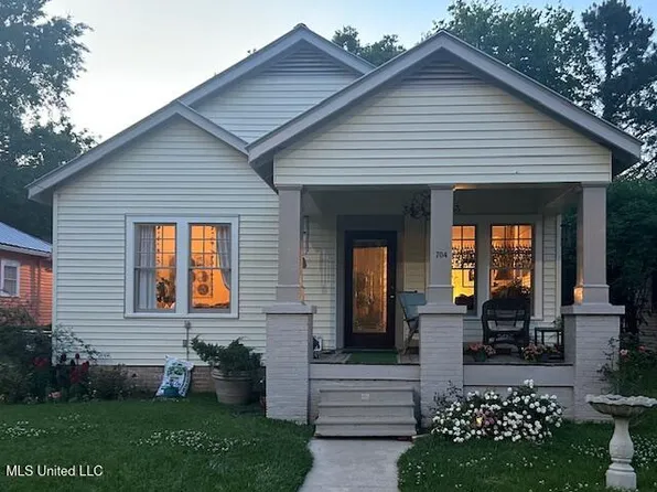 704 Maple St, Natchez, MS 39120